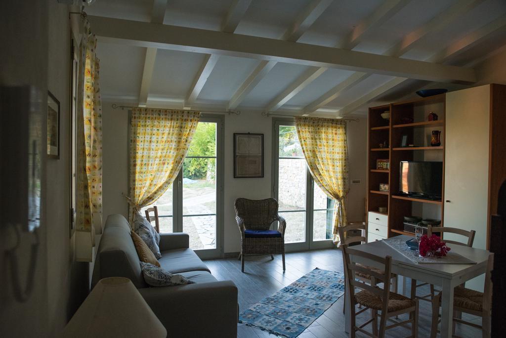 Villa Caterina Imperia Quarto foto